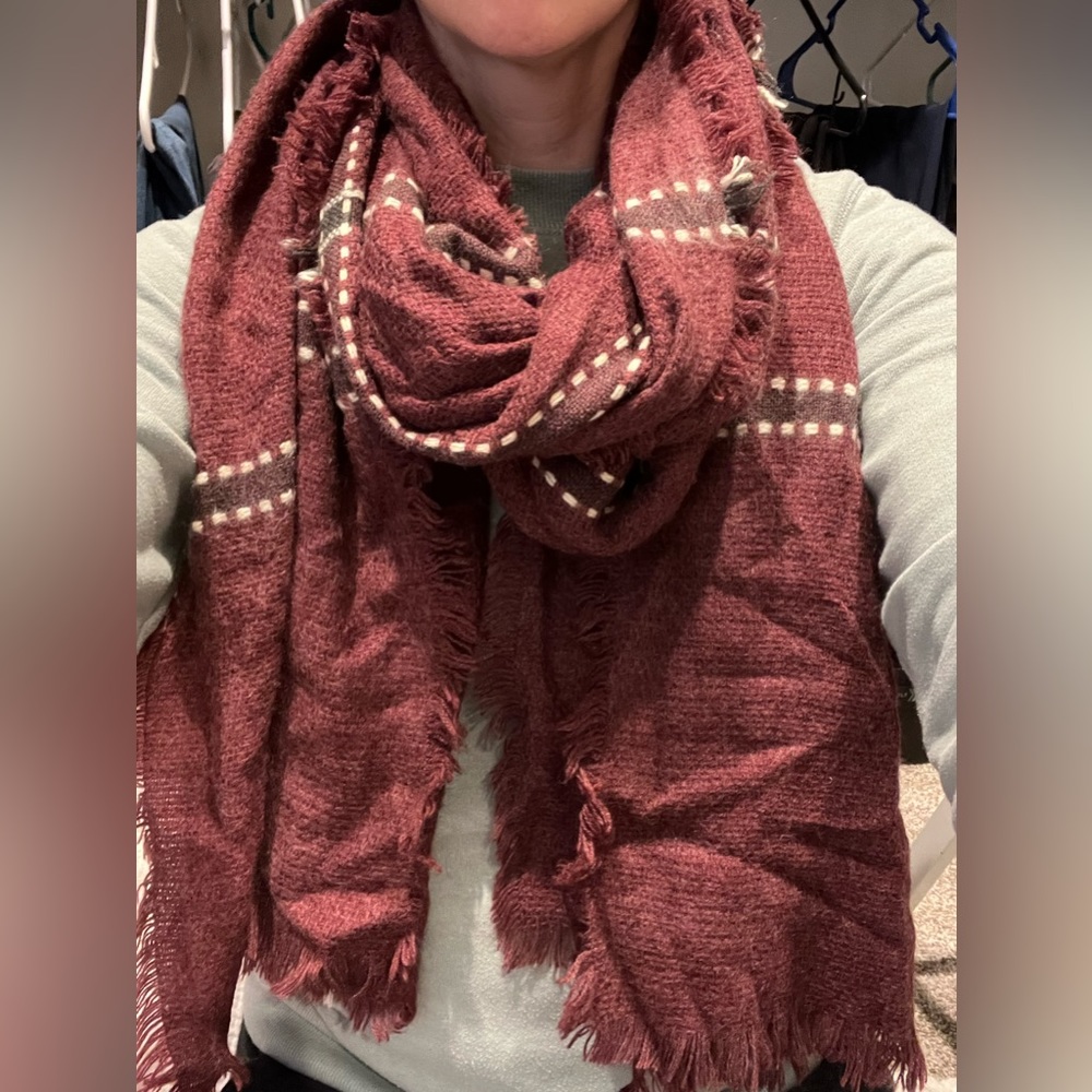 Universal Thread Maroon Scarf